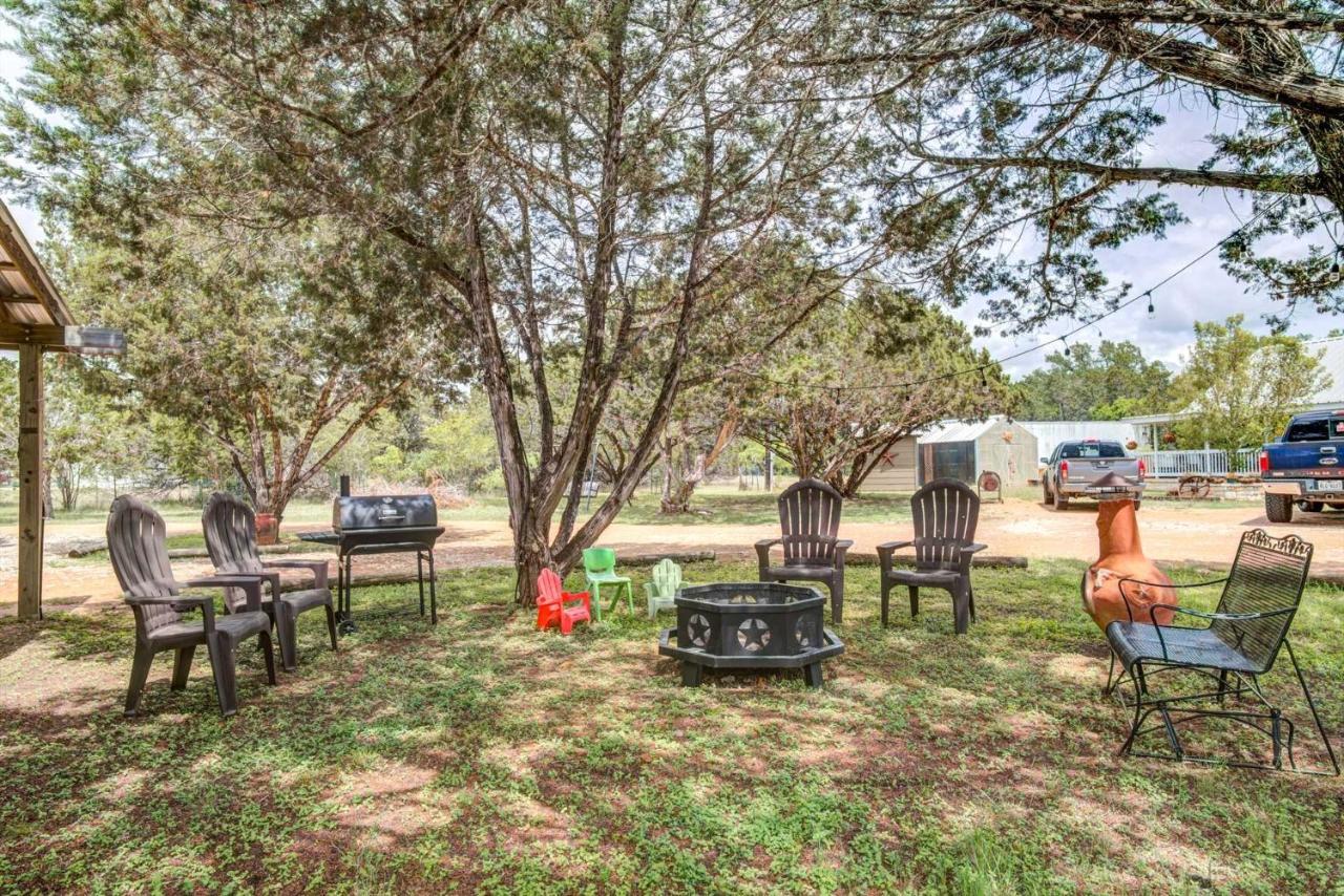 #3 Wrangler~Bandera Tin Star~Bandera, Tx. Apartman Kültér fotó